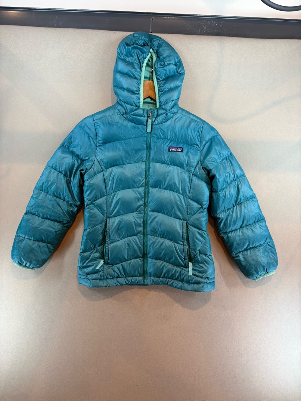 Patagonia Girls Hi-Loft Down Sweater Hoody turquoise Puffer Jacket Medium